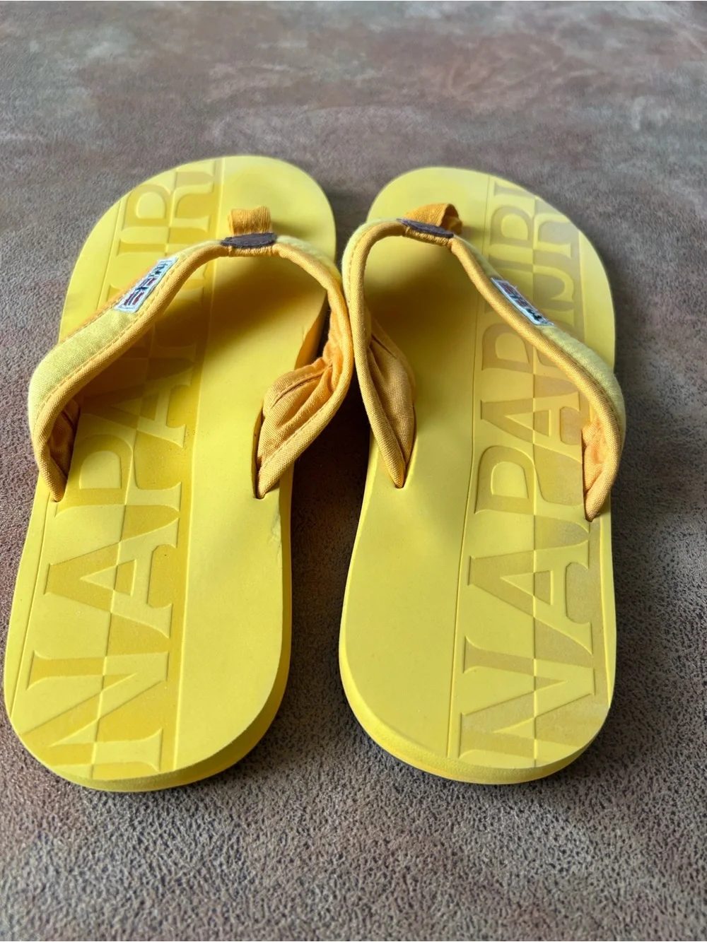 Napapijri Yellow Men’s Flip-Flops Sandals size 9.5/10